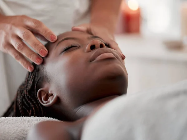 depositphotos_642584570-stock-photo-black-woman-face-massage-luxury